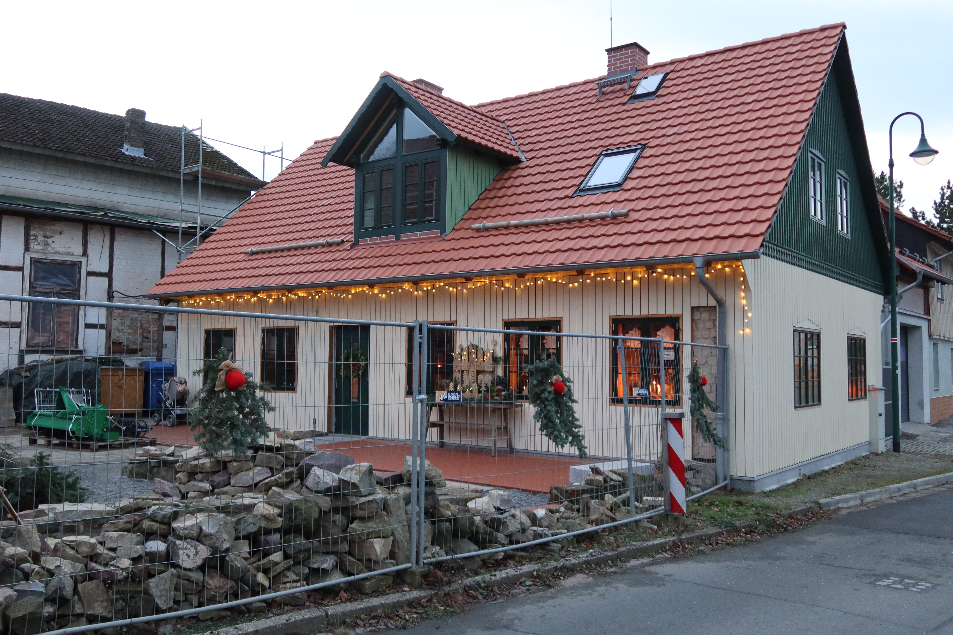 kleines Haus Lindenquell